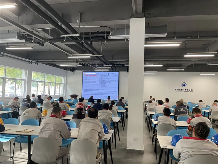 第5頁_公司動(dòng)態(tài)_新聞中心_蕪湖造船廠有限公司